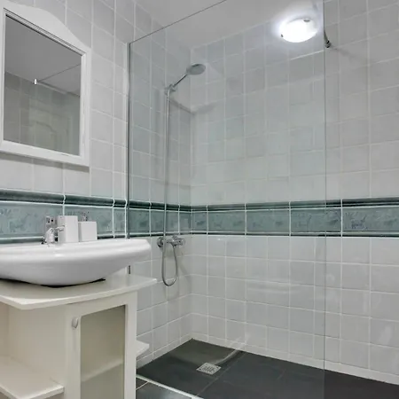 Amazing By The With Private Pool * Κοραλέχο