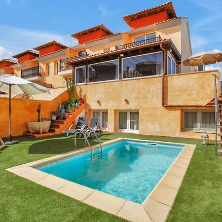 Amazing By The With Private Pool Villa